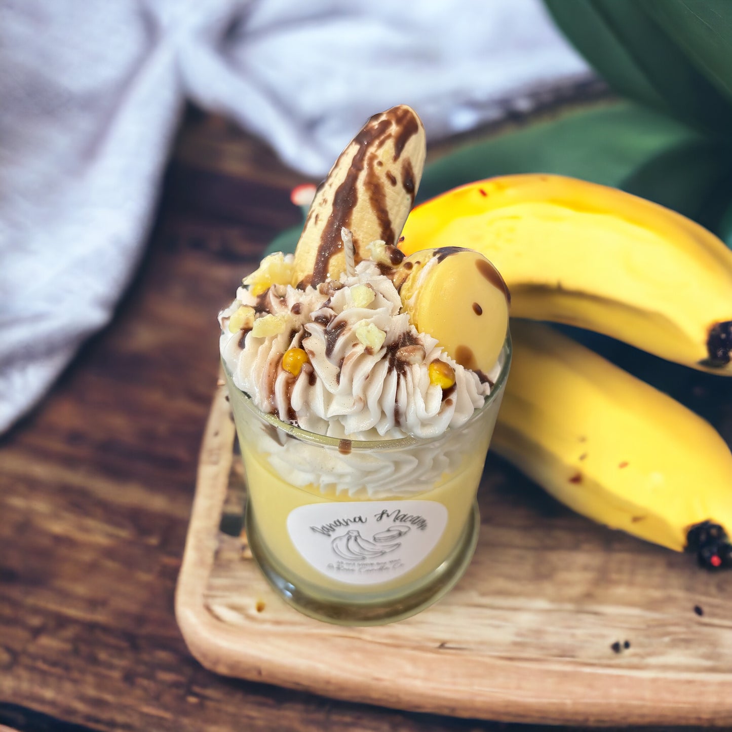Banana Macaron