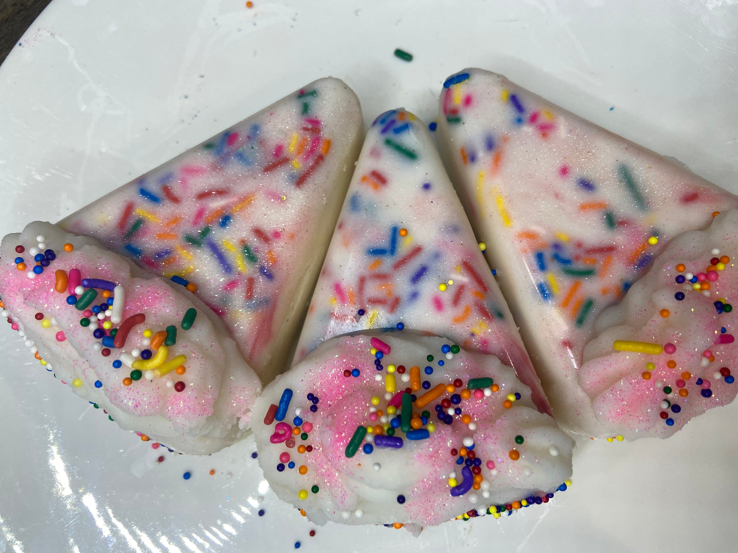 Birthday cake mega melt